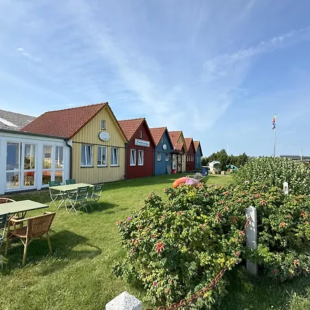 Min Oeoemrang Lun Apartment